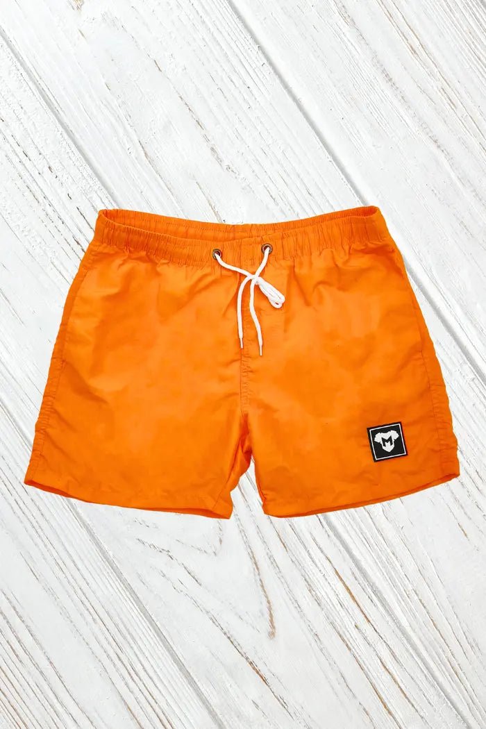 Maskulo Thorin Cyclone soft-touch neon orange nylon/polyester shorts with white mesh lining, free fit, and 3 pockets.