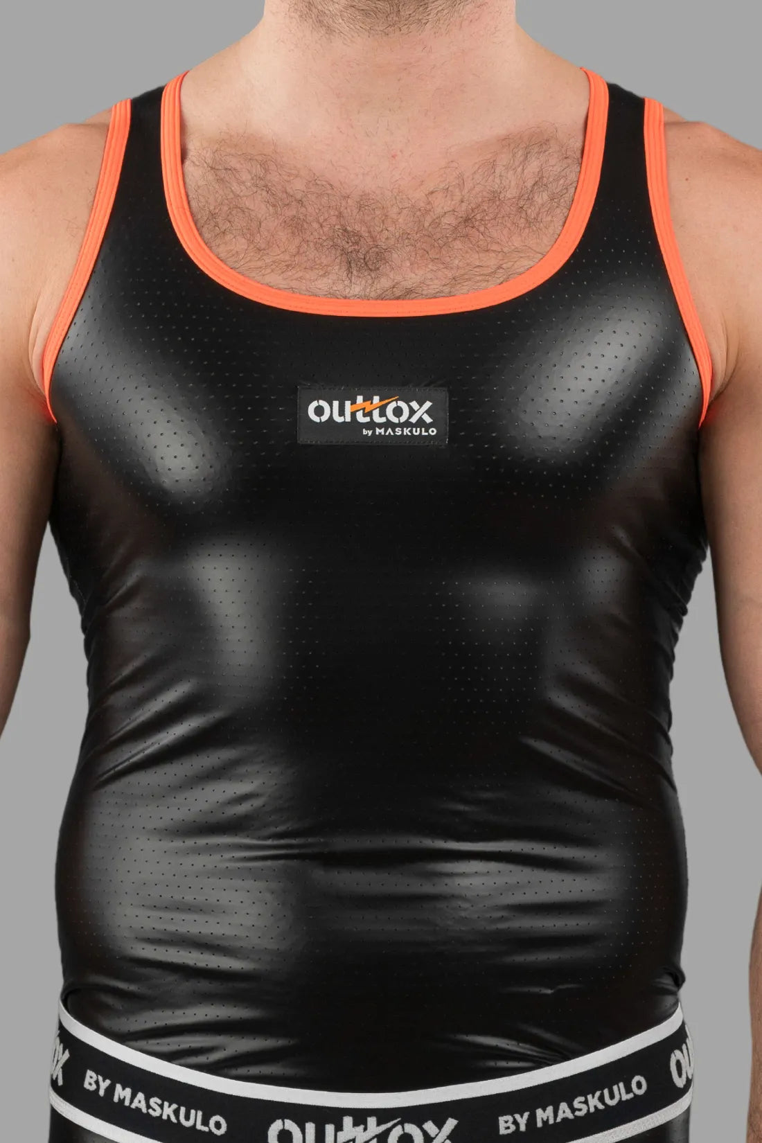 Outtox. Tanktop. Schwarz und Orange