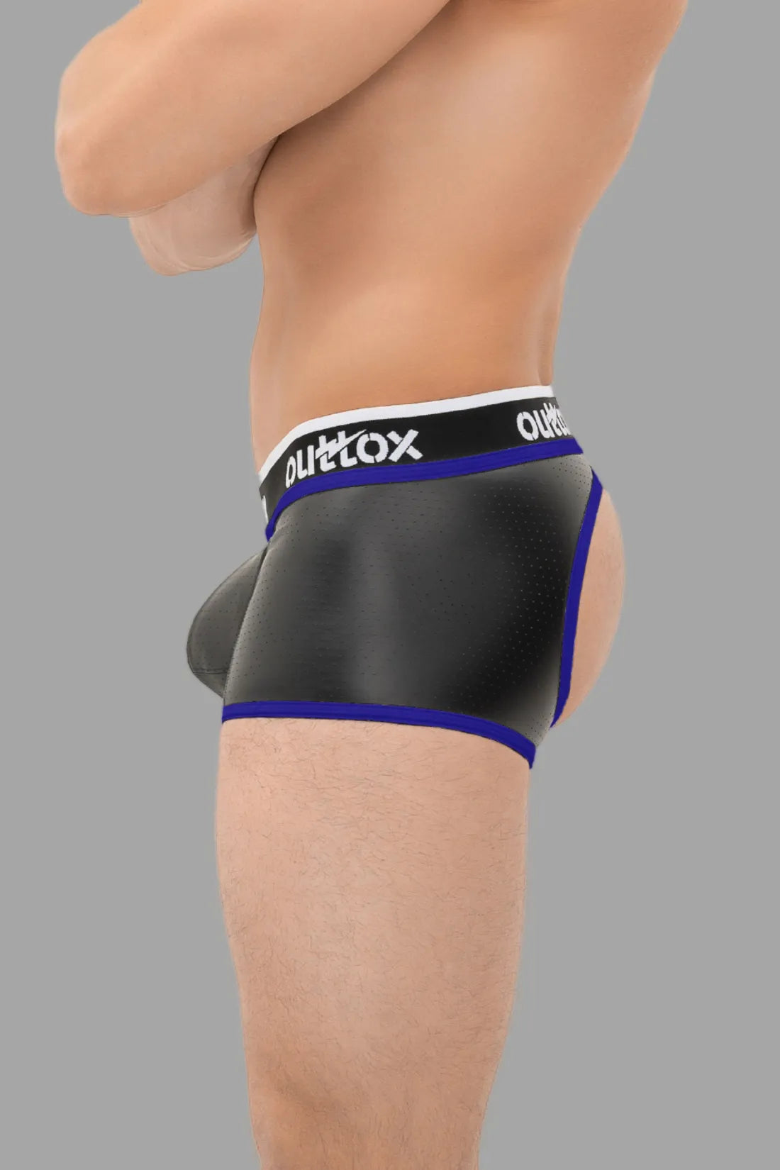 Outtox. Open kofferbakshort met kliksluiting. Zwart+Blauw &