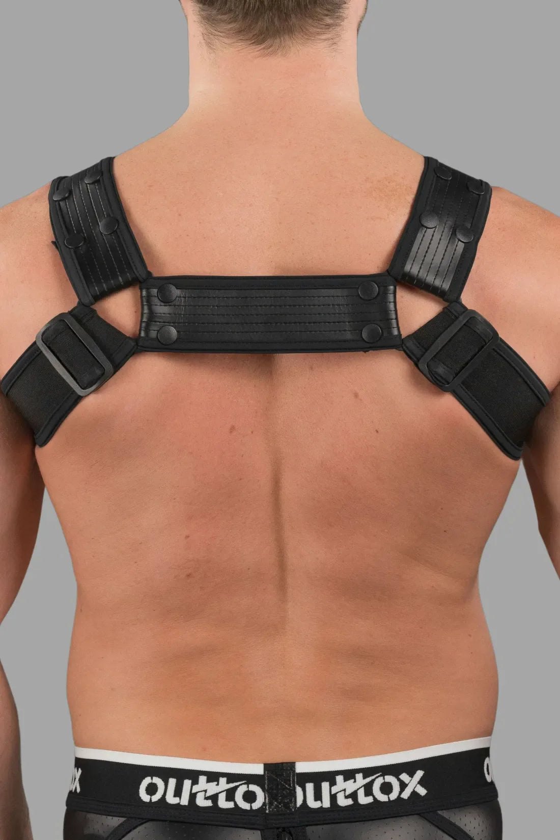 Outtox. Bulldog Harness with Snaps. Black