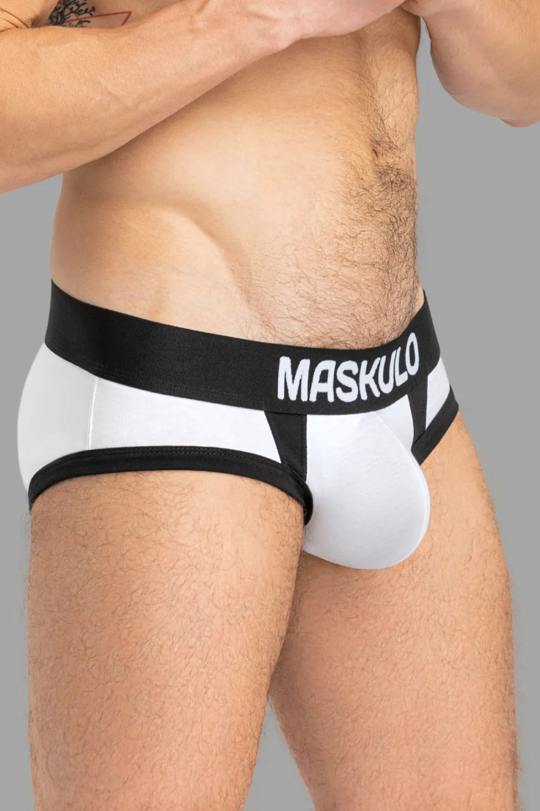 CAPTAIN-A Briefs with O-Inside-POUCH. White and Black